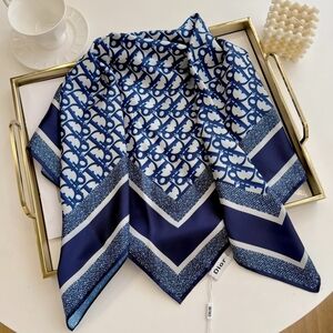 Blue and White Patterned Scarf